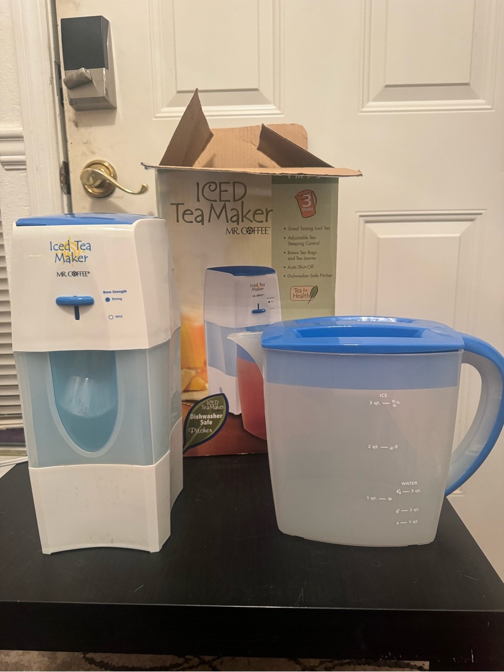 Mr. Coffee Iced Tea Maker TM75 3 Quart Blue Lid Auto Shutoff Steep Control